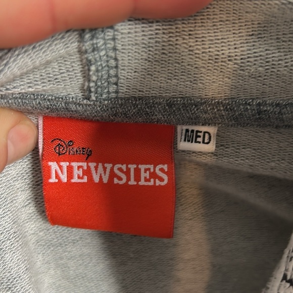 Disney Musical Movie Newies Gray Zip-Up Hoodie M - Picture 2 of 5